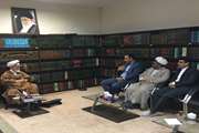 نماینده ولی فقیه در استان هرمزگان و امام جمعه بندرعباس گفت: کار دامپزشکی شاید از نگاه مردم دیده نشود ولی کار مهمی است .