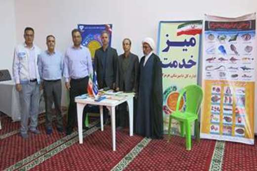 برپایی میز خدمت اداره کل دامپزشکی هرمزگان، در مصلی نمازجمعه مرکز استان 