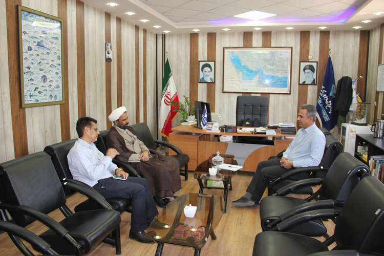 نشست مشاور استاندار و رئیس ستاد اقامه نماز هرمزگان با مدیر کل دامپزشکی استان 