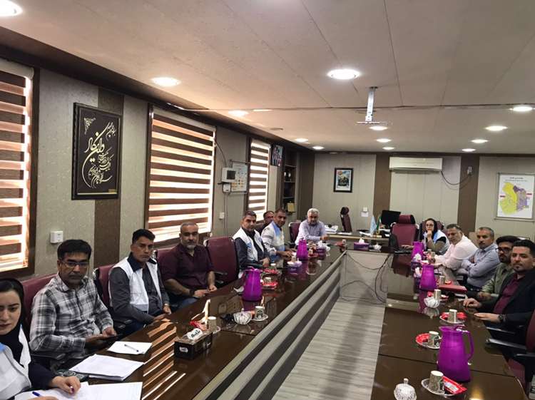 تشکیل جلسه کارگروه بحران آلودگی نفتی سواحل قشم در این شهرستان 