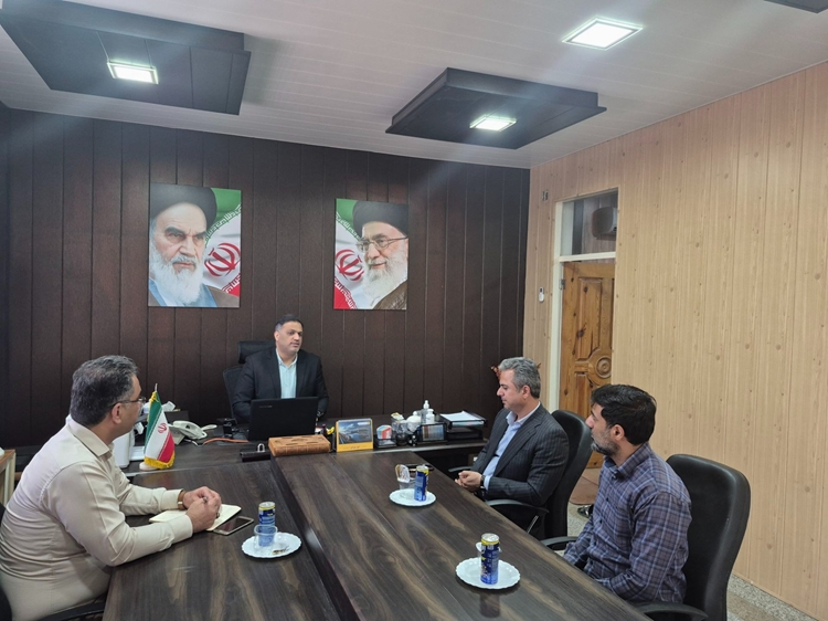 دیدار مدیر کل دامپزشکی استان هرمزگان با فرماندار شهرستان بندر لنگه